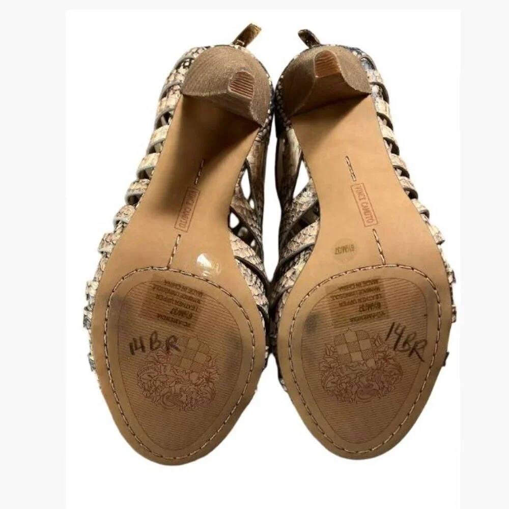 Vince Camuto High Heel Back Zip Peep Toe Snakeskin Shoes Booties Size 6.5 EUC